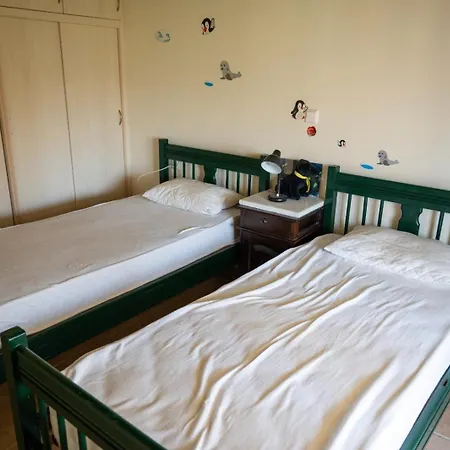 Ouzaki House Apartment